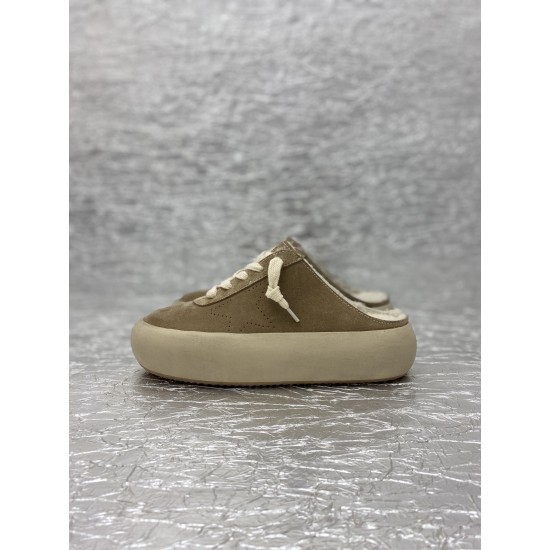 Golden Goose GGDB Sneakers