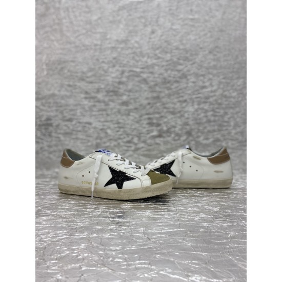 Golden Goose GGDB Sneakers