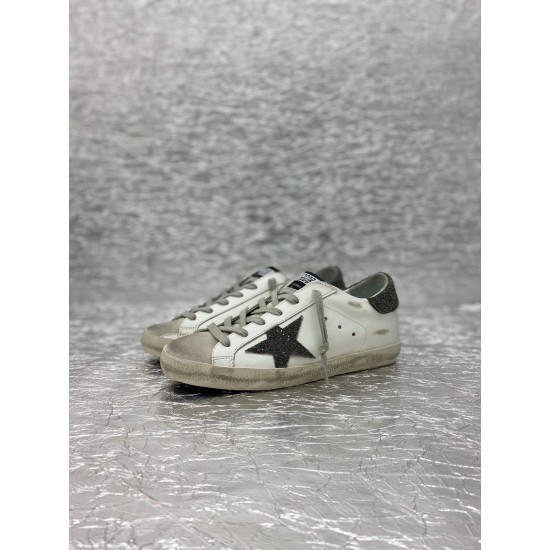 Golden Goose GGDB Sneakers