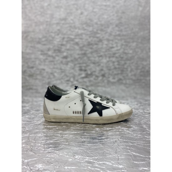 Golden Goose GGDB Sneakers