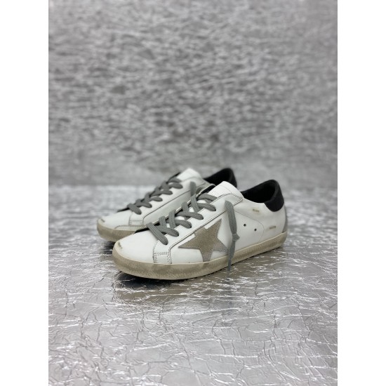 Golden Goose GGDB Sneakers