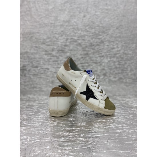 Golden Goose GGDB Sneakers