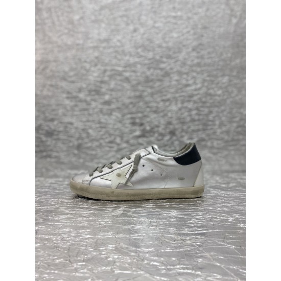 Golden Goose GGDB Sneakers