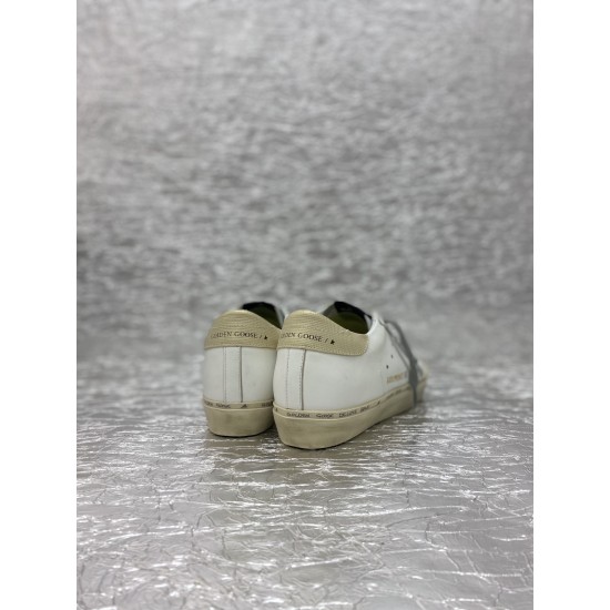 Golden Goose GGDB Sneakers