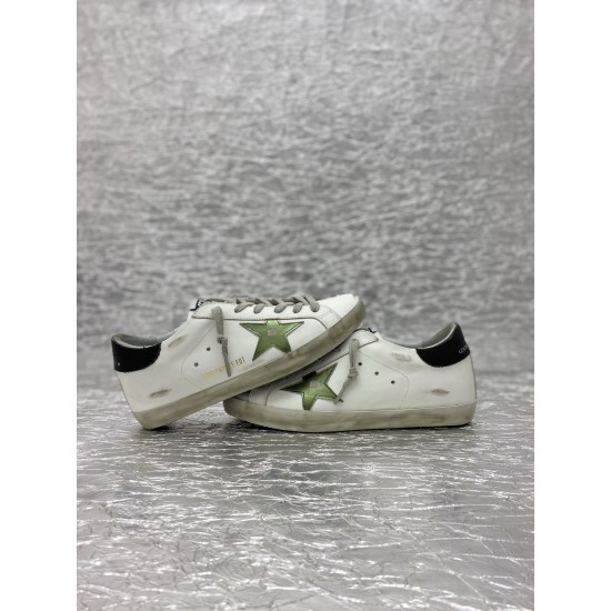 Golden Goose GGDB Sneakers