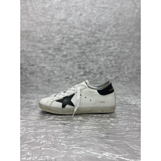 Golden Goose GGDB Sneakers