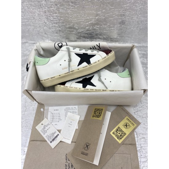 Golden Goose GGDB Sneakers