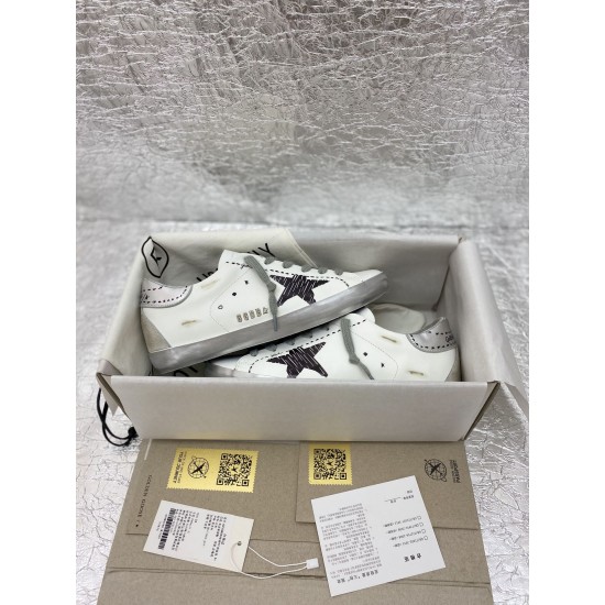 Golden Goose GGDB Sneakers