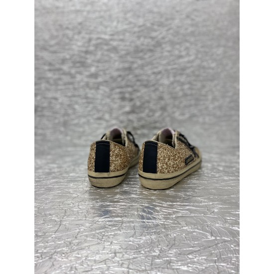 Golden Goose GGDB Sneakers