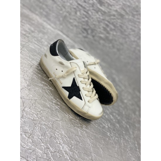 Golden Goose GGDB Sneakers