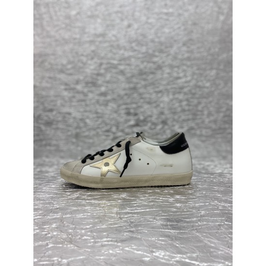 Golden Goose GGDB Sneakers