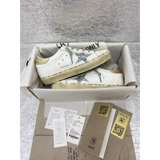 Golden Goose GGDB Sneakers