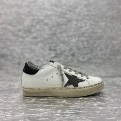 Golden Goose GGDB Sneakers