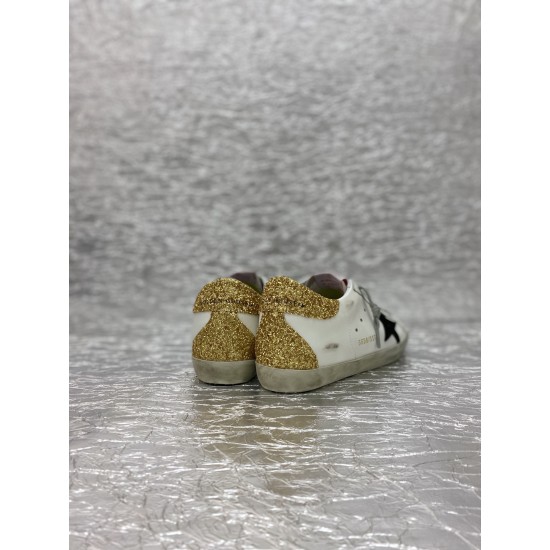 Golden Goose GGDB Sneakers