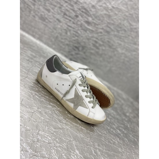 Golden Goose GGDB Sneakers