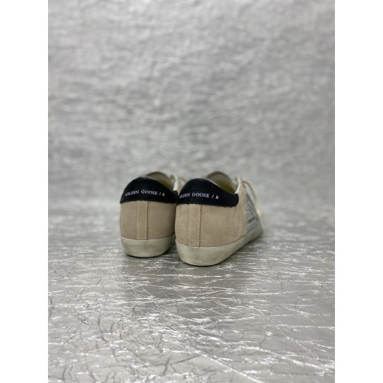 Golden Goose GGDB Sneakers