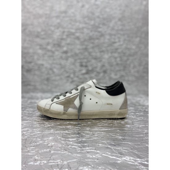 Golden Goose GGDB Sneakers