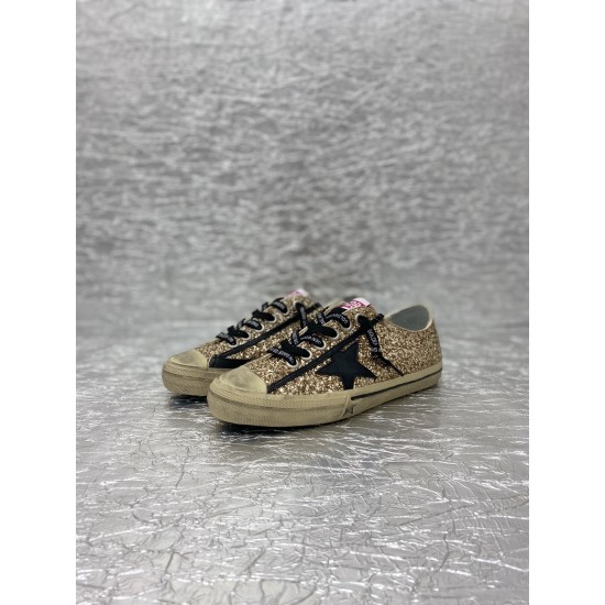 Golden Goose GGDB Sneakers