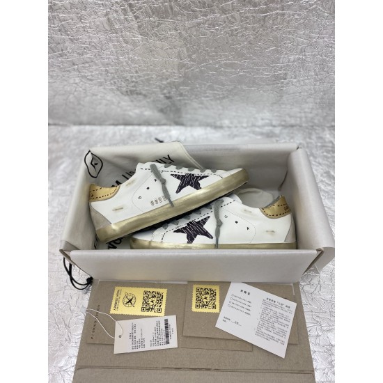 Golden Goose GGDB Sneakers