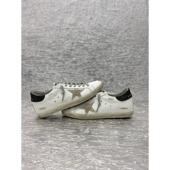 Golden Goose GGDB Sneakers