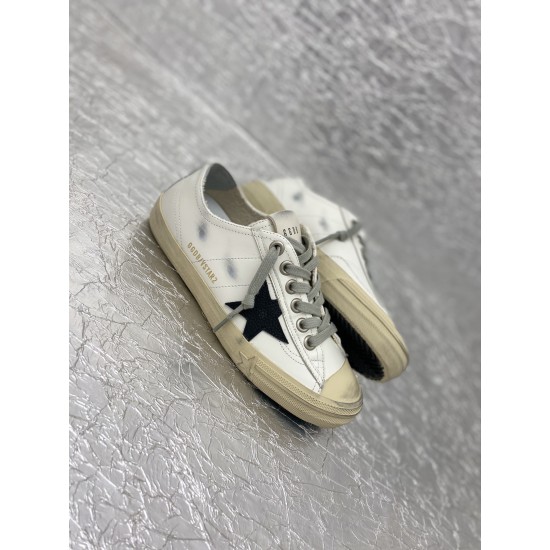 Golden Goose GGDB Sneakers