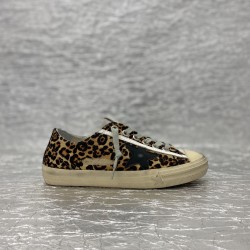 Golden Goose GGDB Sneakers