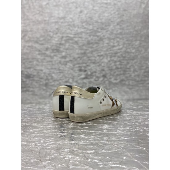 Golden Goose GGDB Sneakers