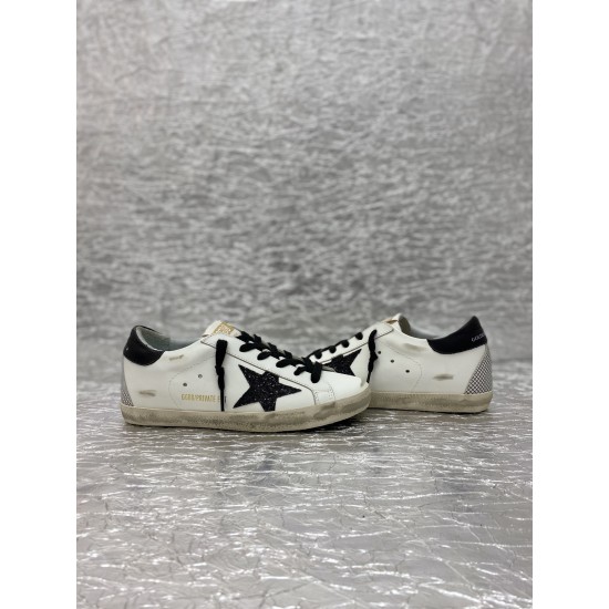 Golden Goose GGDB Sneakers