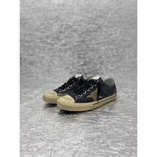 Golden Goose GGDB Sneakers