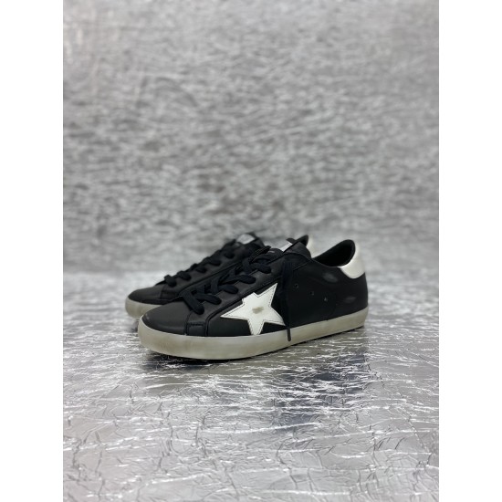 Golden Goose GGDB Sneakers