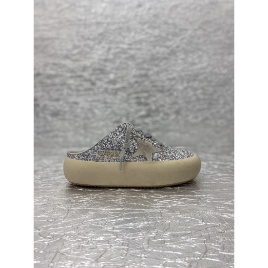 Golden Goose GGDB Sneakers