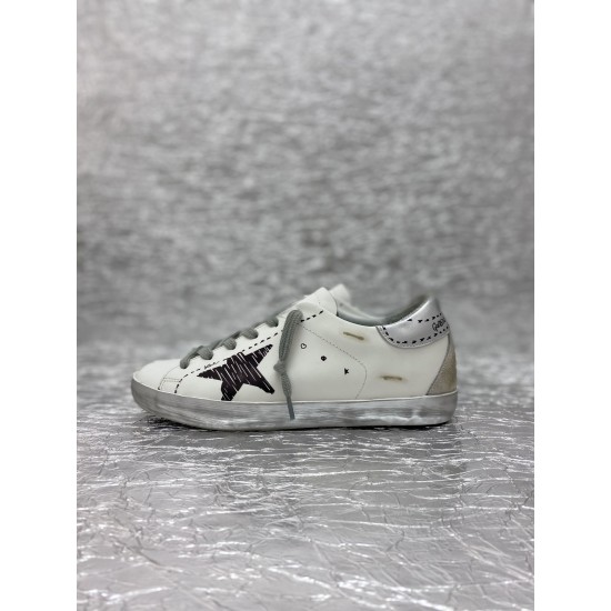 Golden Goose GGDB Sneakers