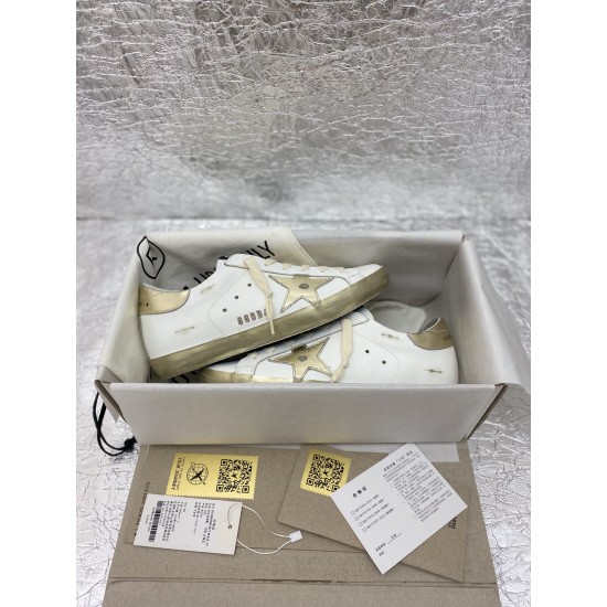 Golden Goose GGDB Sneakers