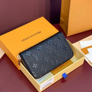 LV Womens Wallet