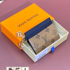 LV Womens Wallet