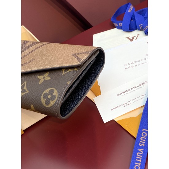 LV Womens Wallet