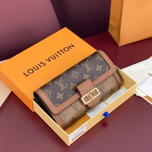 LV Womens Wallet