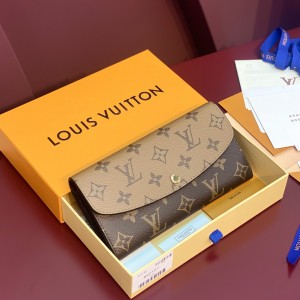 LV Womens Wallet