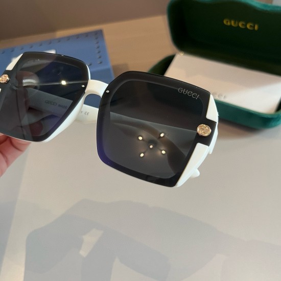 Gucci SUNGLASSES Gucci SUNGLASSES