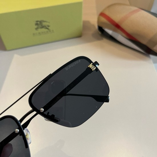 BURBERRY SUNGLASSES