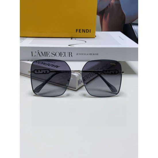 FENDI SUNGLASSES