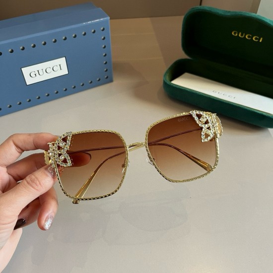 Gucci SUNGLASSES