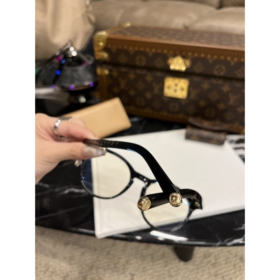 LV SUNGLASSES