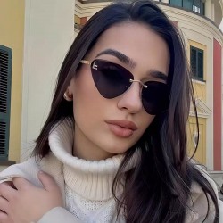 FENDI SUNGLASSES