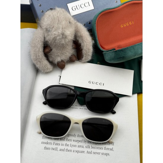 Gucci SUNGLASSES Gucci SUNGLASSES