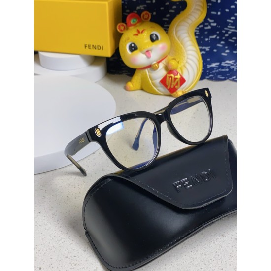 FENDI SUNGLASSES