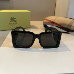 BURBERRY SUNGLASSES