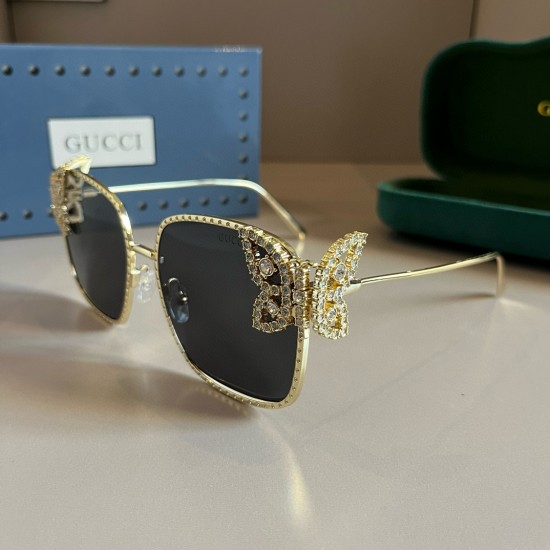 Gucci SUNGLASSES