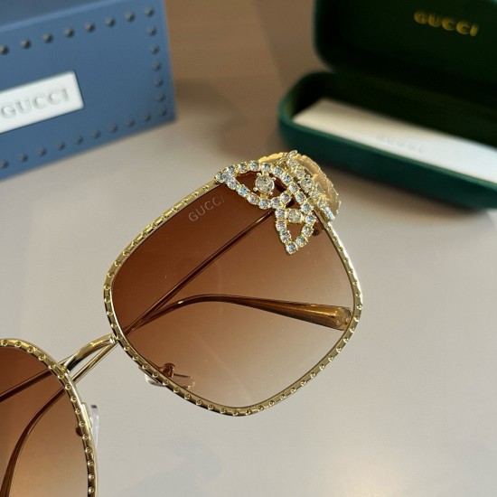 Gucci SUNGLASSES