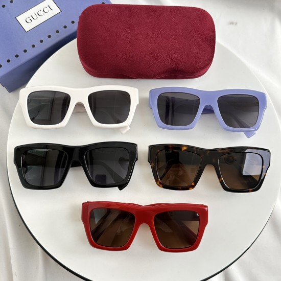 Gucci SUNGLASSES